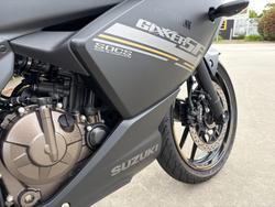 2024 Suzuki 2024 SUZUKI 250CC GSX250 Road