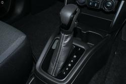 2025 Suzuki Swift Hybrid Plus