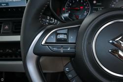 2025 Suzuki Swift Hybrid Plus