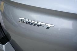 2025 Suzuki Swift Hybrid Plus