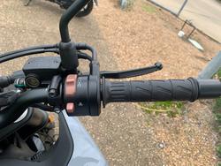 2023 CFMOTO 300 NK ABS