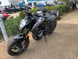 2023 CFMOTO 300 NK ABS Black