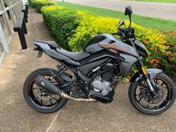 2023 CFMOTO 300 NK ABS