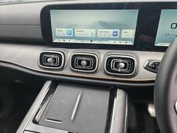 2025 Jaecoo J8 Track