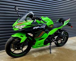 2022 Kawasaki Ninja 400 Special Edition (EX400G) Ninja Green
