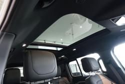 2022 Land Rover Defender 110 P400 75th Edition