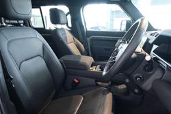 2022 Land Rover Defender 110 P400 75th Edition