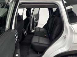 2023 Mitsubishi Outlander LS