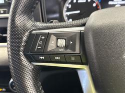 2023 Mitsubishi Outlander LS