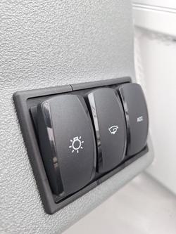 2025 QUINTREX 481 Fishabout Pro