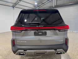 2025 LDV D90 Executive