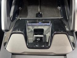 2025 LDV D90 Executive