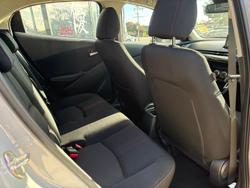 2025 Mazda 2 G15 Evolve