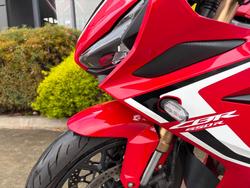 2019 Honda CBR650R Red