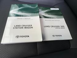 2023 Toyota Landcruiser VX