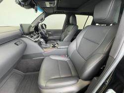 2023 Toyota Landcruiser VX