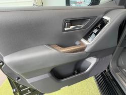 2023 Toyota Landcruiser VX