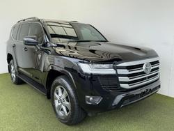 2023 Toyota Landcruiser VX