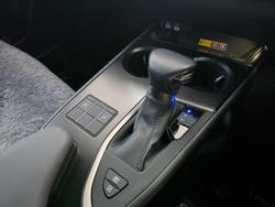 2022 Lexus UX 250h Luxury