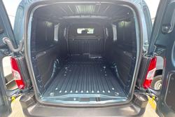 2024 Peugeot Partner Pro