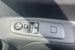 2024 Peugeot Partner Pro