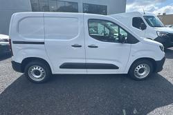 2024 Peugeot Partner Pro