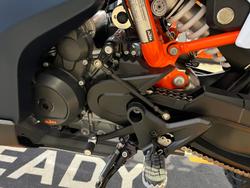 2024 KTM 890 Adventure R Adventure Orange