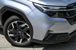 2025 Subaru Forester Touring S6 MY26 AWD Ice Silver