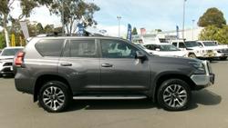 2022 Toyota Landcruiser Prado VX