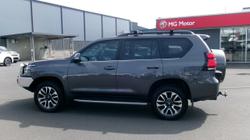2022 Toyota Landcruiser Prado VX