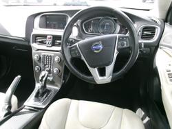 2014 Volvo V40 T4 Luxury