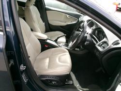 2014 Volvo V40 T4 Luxury