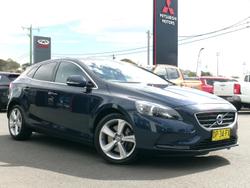 2014 Volvo V40 T4 Luxury