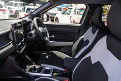 2025 Renault Duster Techno