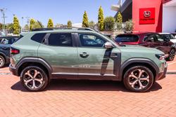 2025 Renault Duster Techno