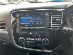 2016 Mitsubishi Outlander LS