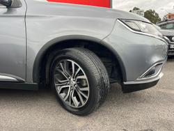 2016 Mitsubishi Outlander LS