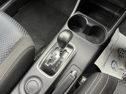 2016 Mitsubishi Outlander LS