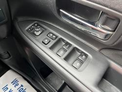 2016 Mitsubishi Outlander LS