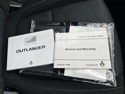 2016 Mitsubishi Outlander LS