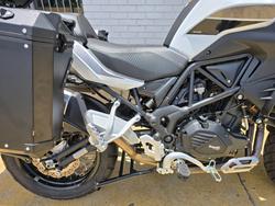 2023 BENELLI TRK 502X (ABS) White