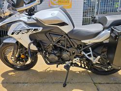 2023 BENELLI TRK 502X (ABS) White