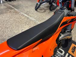 2025 KTM 250 SX SX Orange