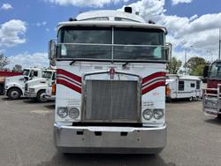 2005 Kenworth K104