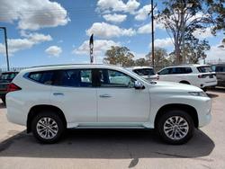 2022 Mitsubishi Pajero Sport GLX