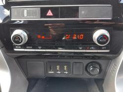 2022 Mitsubishi Pajero Sport GLX