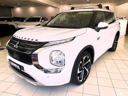 2023 Mitsubishi Outlander PHEV Exceed