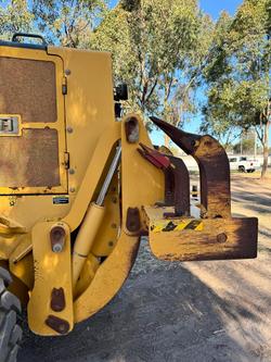 John Deere 670D Grader