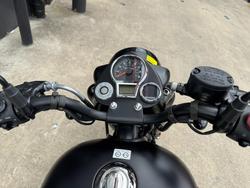 2025 Royal Enfield (see Also Enfiel CLASSIC 350 HALCYON STEALTH BLACK