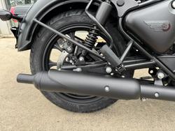 2025 Royal Enfield (see Also Enfiel CLASSIC 350 HALCYON STEALTH BLACK